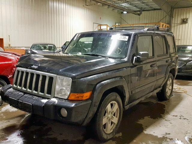 1J8HG48K28C180922 - 2008 JEEP COMMANDER BLACK photo 2