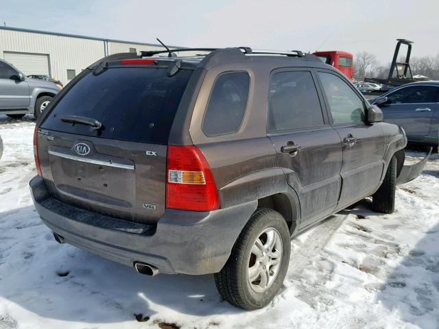 KNDJF723X77352426 - 2007 KIA SPORTAGE E BROWN photo 4