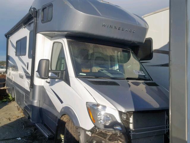 WDAPF4CC2J9755578 - 2019 WINNEBAGO MOTORHOME WHITE photo 1