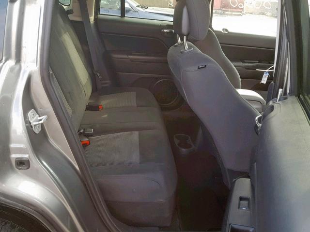 1C4NJDBB5ED591743 - 2014 JEEP COMPASS SP 灰色 照片 6