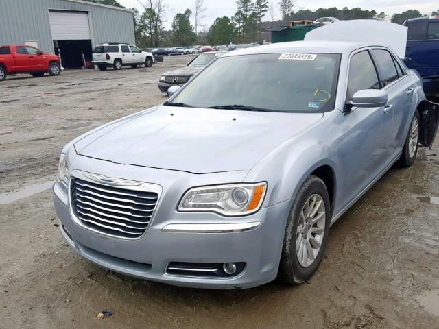 2C3CCAAG1DH589717 - 2013 CHRYSLER 300 BLUE photo 2