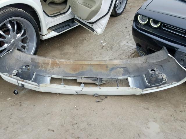 5N3AA08A75N812357 - 2005 INFINITI QX56 WHITE photo 9