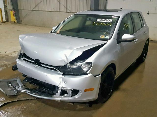 WVWDB7AJ5EW003962 - 2014 VOLKSWAGEN GOLF 银色 照片 2