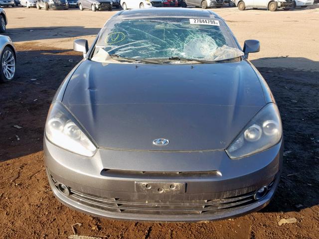 KMHHM66D77U247986 - 2007 HYUNDAI TIBURON GS GRAY photo 9