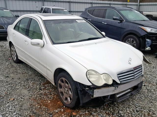 WDBRF61J75F645747 - 2005 MERCEDES-BENZ C 240 WHITE photo 1