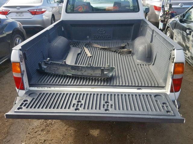 4TANL42N7WZ057938 - 1998 TOYOTA TACOMA WHITE photo 6