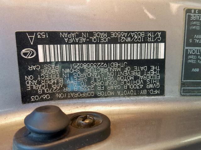 JTHBD192230080251 - 2003 LEXUS IS 300 SILVER photo 10