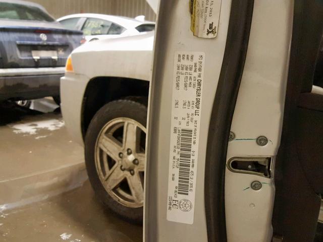 1J4NF4FBXAD628169 - 2010 JEEP COMPASS SP 银色 照片 10