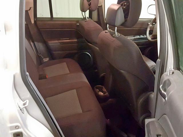 1J4NF4FBXAD628169 - 2010 JEEP COMPASS SP 银色 照片 6