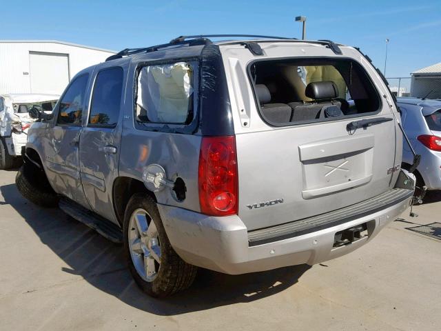 1GKFK13027J101880 - 2007 GMC YUKON SILVER photo 3