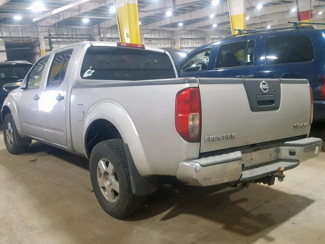 1N6AD09W97C464426 - 2007 NISSAN FRONTIER C SILVER photo 3