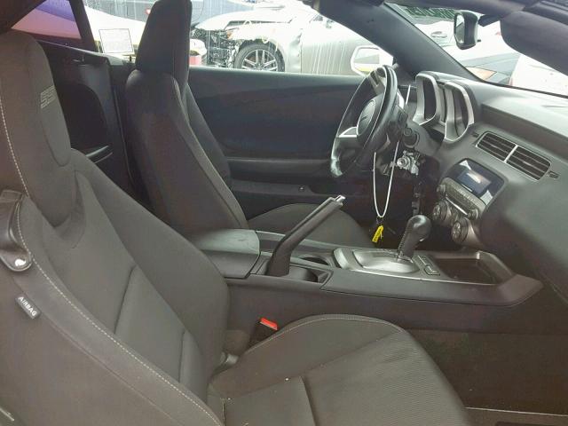 2G1FJ3DJ2B9170065 - 2011 CHEVROLET CAMARO SS WHITE photo 5