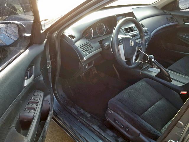 1HGCP2F41BA029102 - 2011 HONDA ACCORD LXP GRAY photo 9