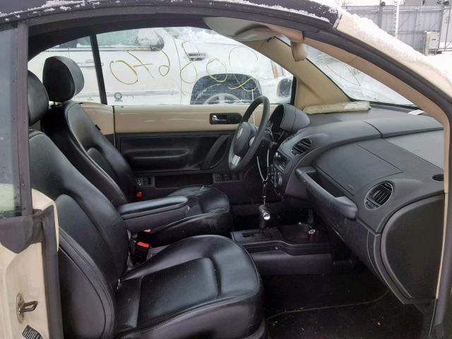 3VWRF21Y16M329833 - 2006 VOLKSWAGEN NEW BEETLE Gelb Foto 5