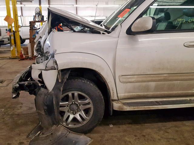 5TDBT48A84S210207 - 2004 TOYOTA SEQUOIA LI WHITE photo 9