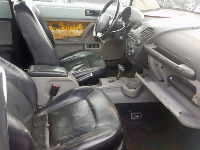 3VWCK21YX3M315569 - 2003 VOLKSWAGEN NEW BEETLE Blau Foto 5