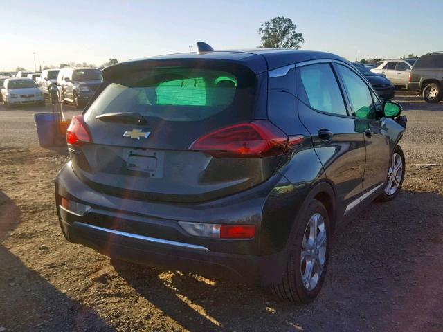 1G1FW6S01H4149555 - 2017 CHEVROLET BOLT EV LT GRAY photo 4