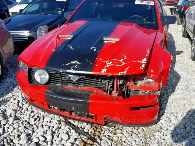 1ZVHT82H855165104 - 2005 FORD MUSTANG GT RED photo 9