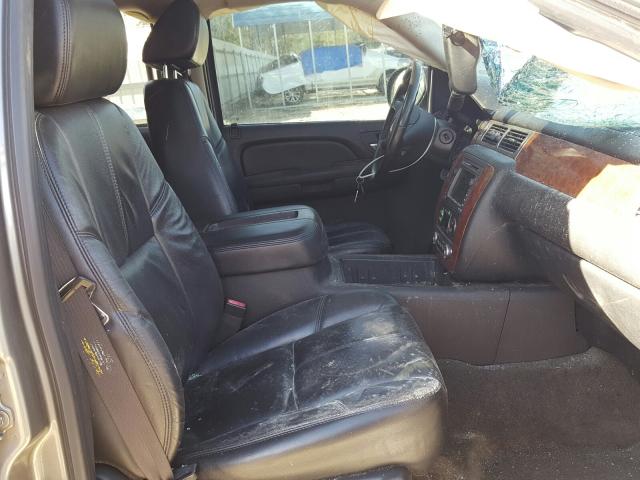 1GNFK13027J114745 - 2007 CHEVROLET TAHOE K1500  photo 5