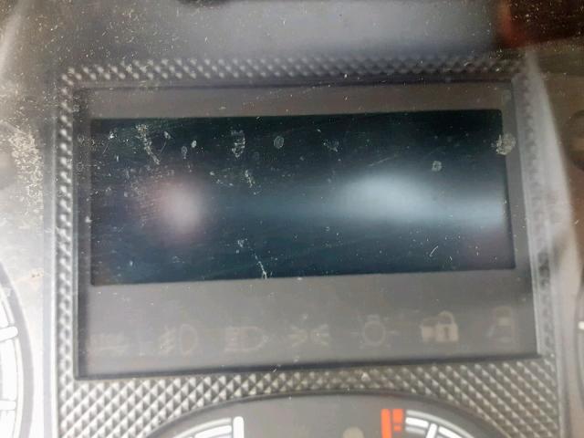 3C6TRVAG8HE516984 - 2017 RAM PROMASTER WHITE photo 8