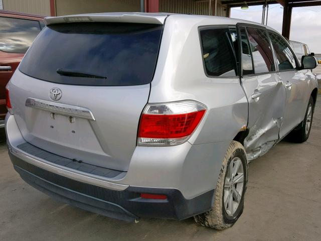 5TDZA3EH7DS041488 - 2013 TOYOTA HIGHLANDER WHITE photo 4