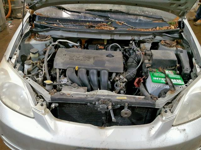 2T1KR32E73C047366 - 2003 TOYOTA MATRIX 银色 照片 7