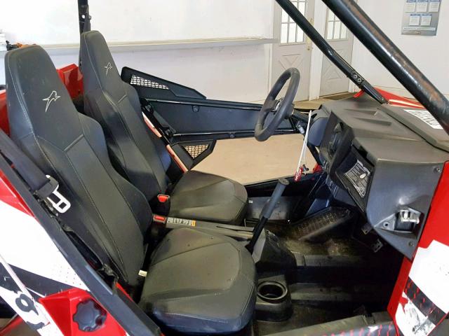 4UE15MPV4FT308318 - 2015 ARCTIC CAT 4 WHEELER RED photo 5