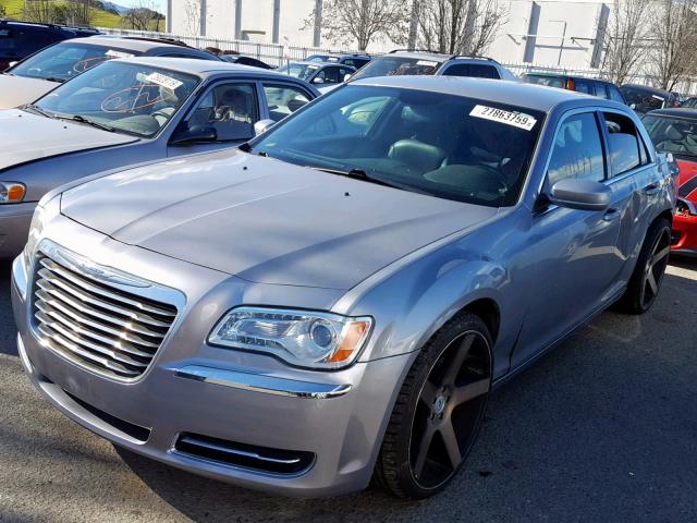 2C3CCAAG3EH169653 - 2014 CHRYSLER 300 SILVER photo 2