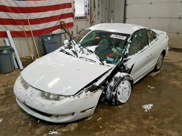 1G8ZY1271YZ123839 - 2000 SATURN SC2 WHITE photo 2