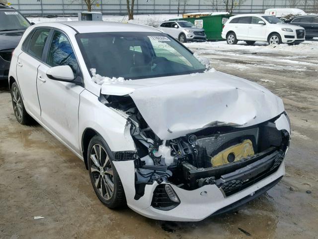 KMHH35LEXJU062994 - 2018 HYUNDAI ELANTRA GT WHITE photo 1