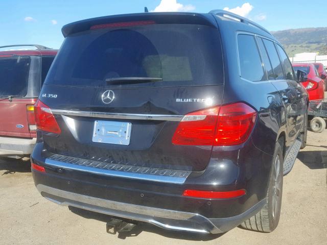 4JGDF2EE5EA294752 - 2014 MERCEDES-BENZ GL 350 BLU BLACK photo 4