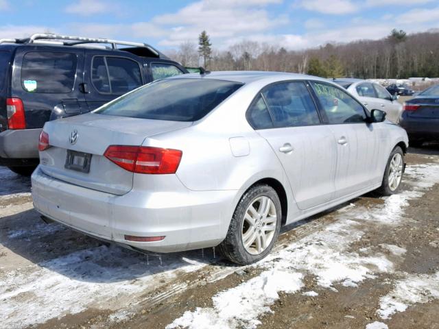 3VW2K7AJ9FM242307 - 2015 VOLKSWAGEN JETTA BASE SILVER photo 4