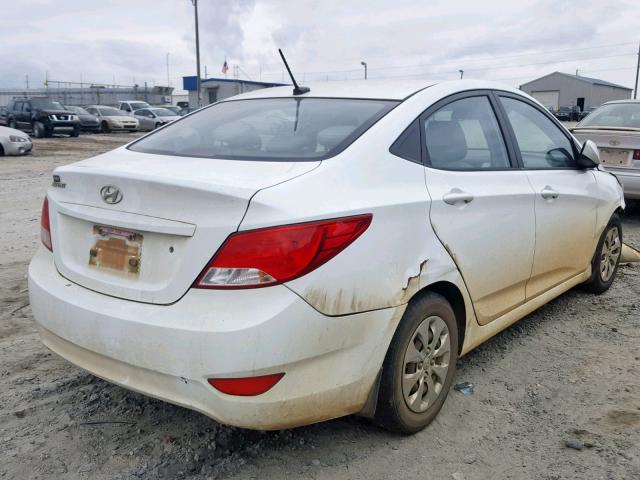 KMHCT4AE0GU971178 - 2016 HYUNDAI ACCENT SE WHITE photo 4