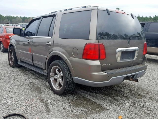 5LMFU28R64LJ12053 - 2004 LINCOLN NAVIGATOR CREAM photo 3