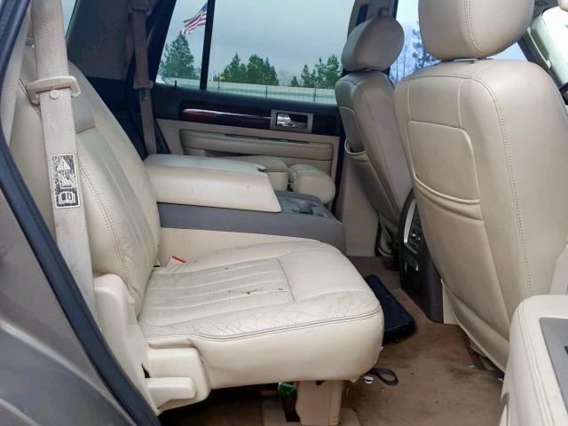 5LMFU28R64LJ12053 - 2004 LINCOLN NAVIGATOR CREAM photo 6