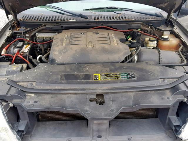 5LMFU28R64LJ12053 - 2004 LINCOLN NAVIGATOR CREAM photo 7