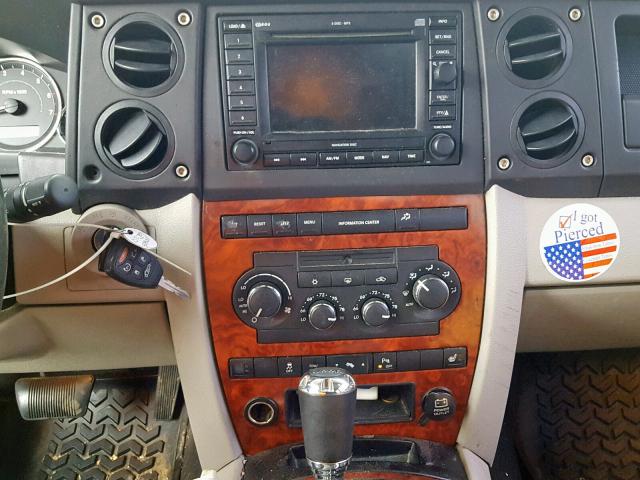 1J8HG58P17C508007 - 2007 JEEP COMMANDER SILVER photo 9