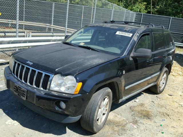 1J8HR48P57C589615 - 2007 JEEP GRAND CHER BLACK photo 2