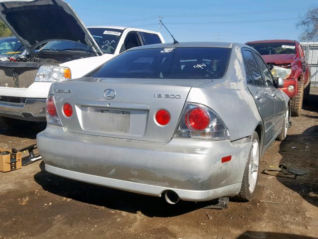 JTHBD192730070699 - 2003 LEXUS IS 300 SILVER photo 4