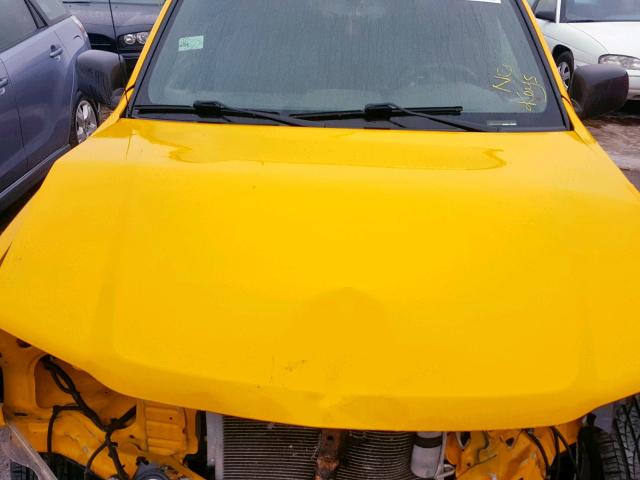 1GTDT136358250839 - 2005 GMC CANYON YELLOW photo 7