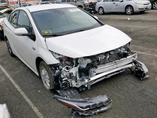 JTDKARFP9H3055801 - 2017 TOYOTA PRIUS PRIM თეთრი ფოტო 1