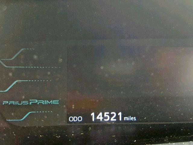 JTDKARFP9H3055801 - 2017 TOYOTA PRIUS PRIM თეთრი ფოტო 8