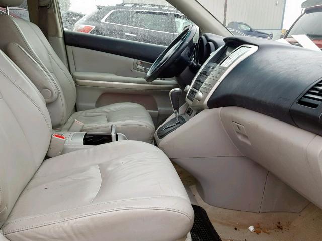 JTJGW31U562000831 - 2006 LEXUS RX 400 SILVER photo 5