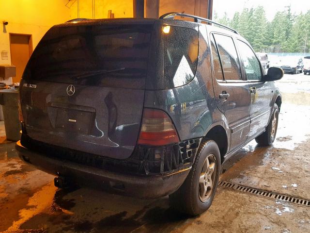 4JGAB54E3XA145096 - 1999 MERCEDES-BENZ ML 320 BLACK photo 4