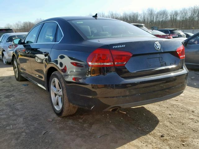 1VWBH7A39DC031655 - 2013 VOLKSWAGEN PASSAT SE BLACK photo 3