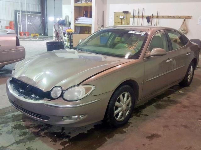 2G4WD582861132675 - 2006 BUICK LACROSSE C GOLD photo 2