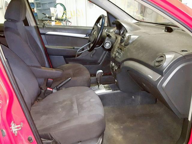 KL1TD56E29B396927 - 2009 CHEVROLET AVEO LS RED photo 5