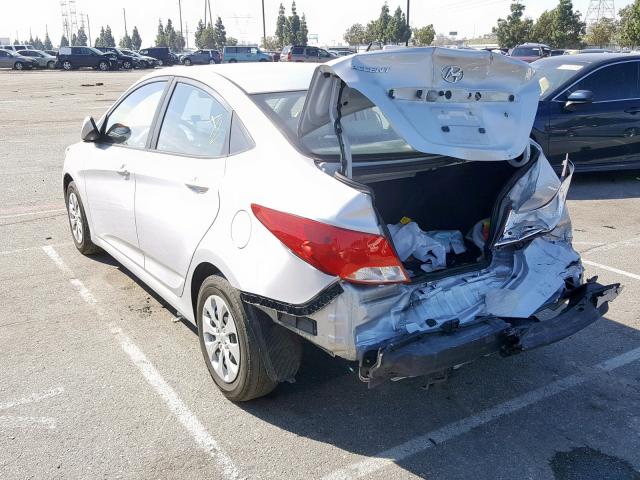 KMHCT4AE8GU113537 - 2016 HYUNDAI ACCENT SE SILVER photo 3