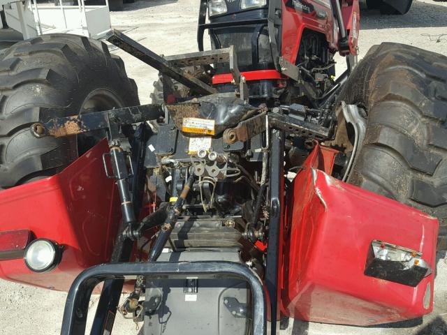 MRCNY2515 - 2015 MAHINDRA AND MAHINDRA TRACTOR RED photo 6