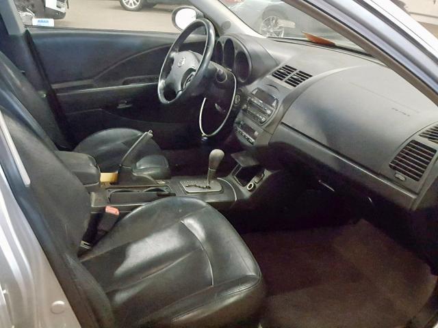 1N4BL11E52C274561 - 2002 NISSAN ALTIMA SE SILVER photo 5